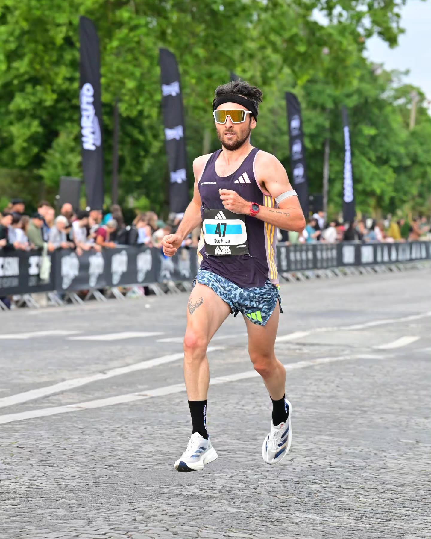 ✌️ P8 à Paname @adidas10kparis 🗼
L'avenue Foch m'avait manqué...
La suite du programme 🔜 Encore du 10k, en veux-tu en voilà !
@top4running.fr
@bordeaux_athle
#10kadidas #top4running #gofastertogether #stadebordelais #sudouest #paname