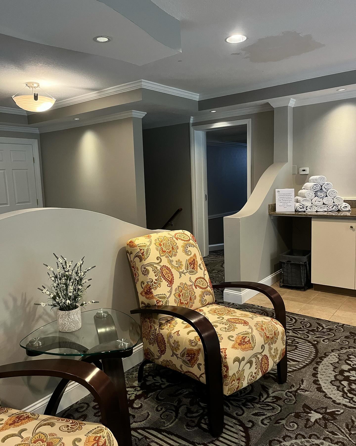 Our little slice of paradise 💚💛
#visitmwv
Book Us Today!
Call 📞 603-383-9680
Or
Go to ➡️ www.goldenappleinn.com