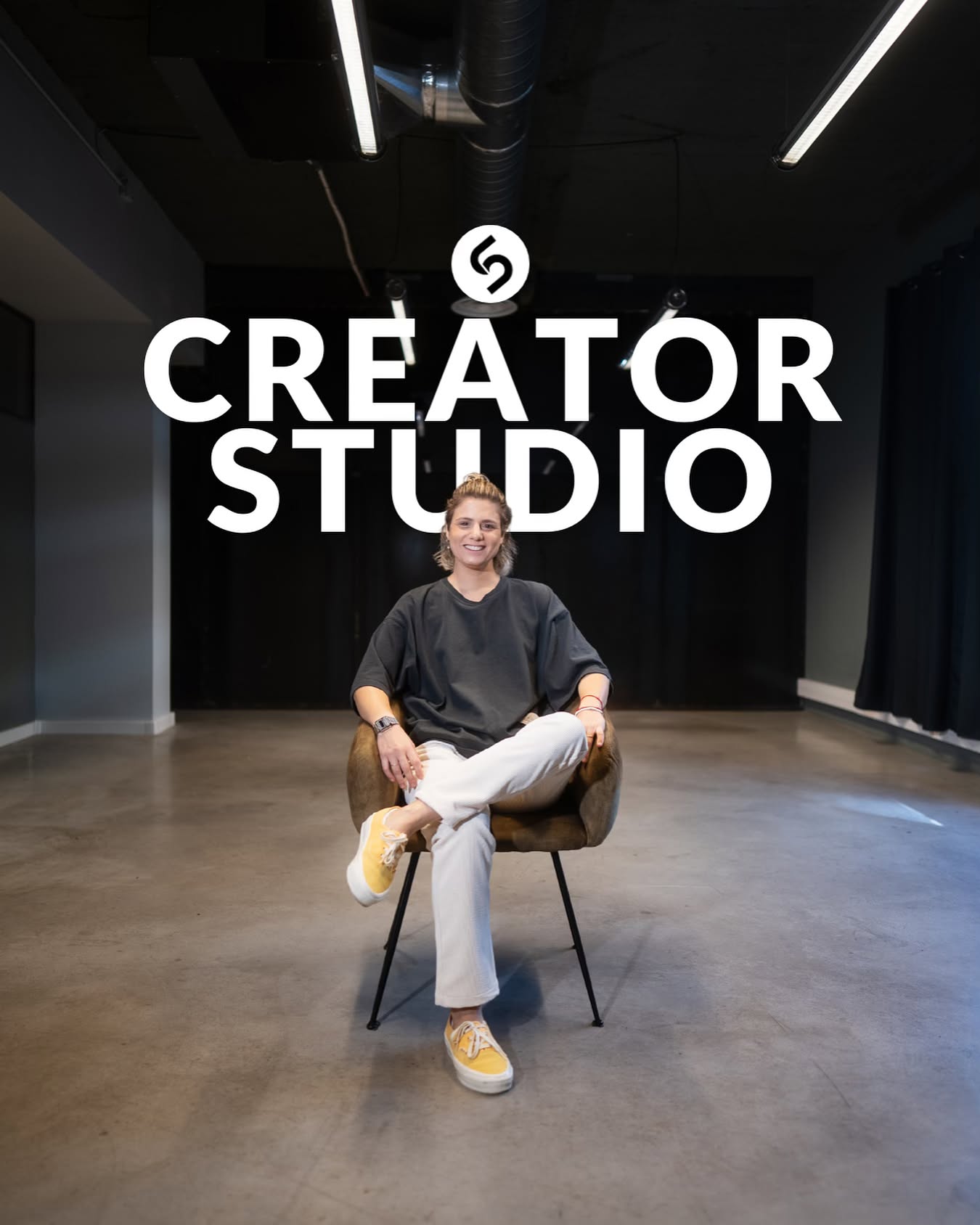 ✨ C’est officiel ! ✨
Je suis extrêmement fière de vous annoncer que CREATOR STUDIO ouvre ses portes !!
Après plus d’un an de recherche, j’ai enfin trouvé le lieu que j’attendais. Un espace créatif dédié aux photographes, vidéastes et créateurs de contenu.
📸 Un lieu conçu pour laisser libre cours à votre imagination : shootings, interviews, captations vidéos…
Merci à toutes celles et ceux qui nous ont soutenu depuis le début de cette aventure ! 🙏
Je vous donne rendez-vous très bientôt pour découvrir tous les services disponibles au Creator Studio. 🚀
📍Antibes
#creatorstudio #studiophoto #studiovideo #interview #nouveauté #antibes #creationdecontenu #openspace #ouverturestudio #projetcreatif