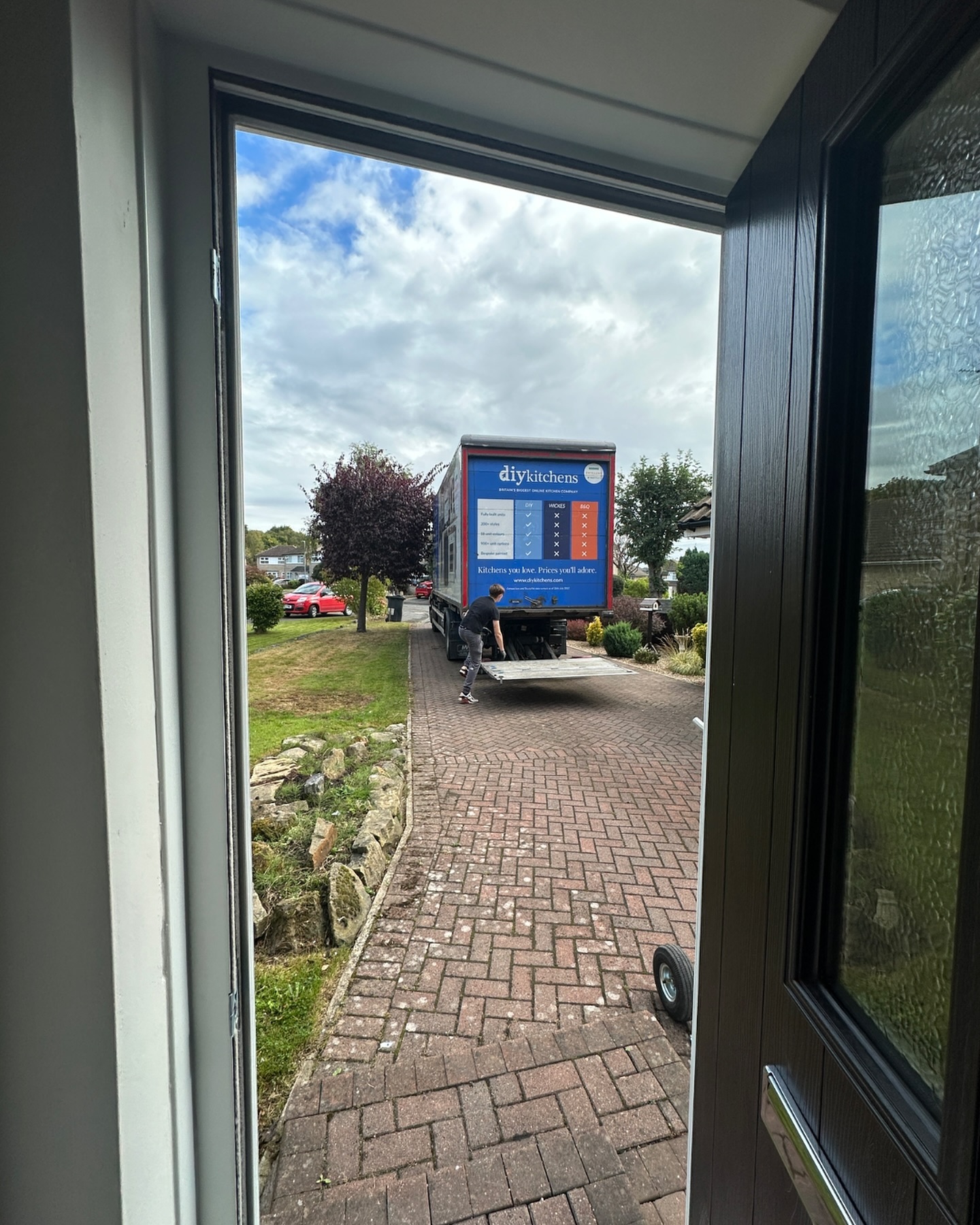 How is another month almost done??
1. Started the month by having our new kitchen delivered
2. And I had a birthday ?
3. We signed @trenthindman to @og_mmanagement ✍?
4. Matt’s Instagram got hacked ??♀️ but he won the bronze class at Indy putting Orey in a good spot for the IMSA Bob Akin award ??
5. Ticked another new (and beautiful) circuit off the list…after so long in this industry it’s not often I can say that! @mugellocircuit ??
6. Launched the OGMM website after a long time working on it with @weareapplied ???
7. Another race day with @nielsen.racing ?
8. At least it was a sunny race! ☀️
9. And @wayneboydracing and Tony Wells got their SO well deserved podium in the @lemanscup race ?? (? @sergeysavrasov / @harryparvin)
What will October bring…? ?
#work #travel #life