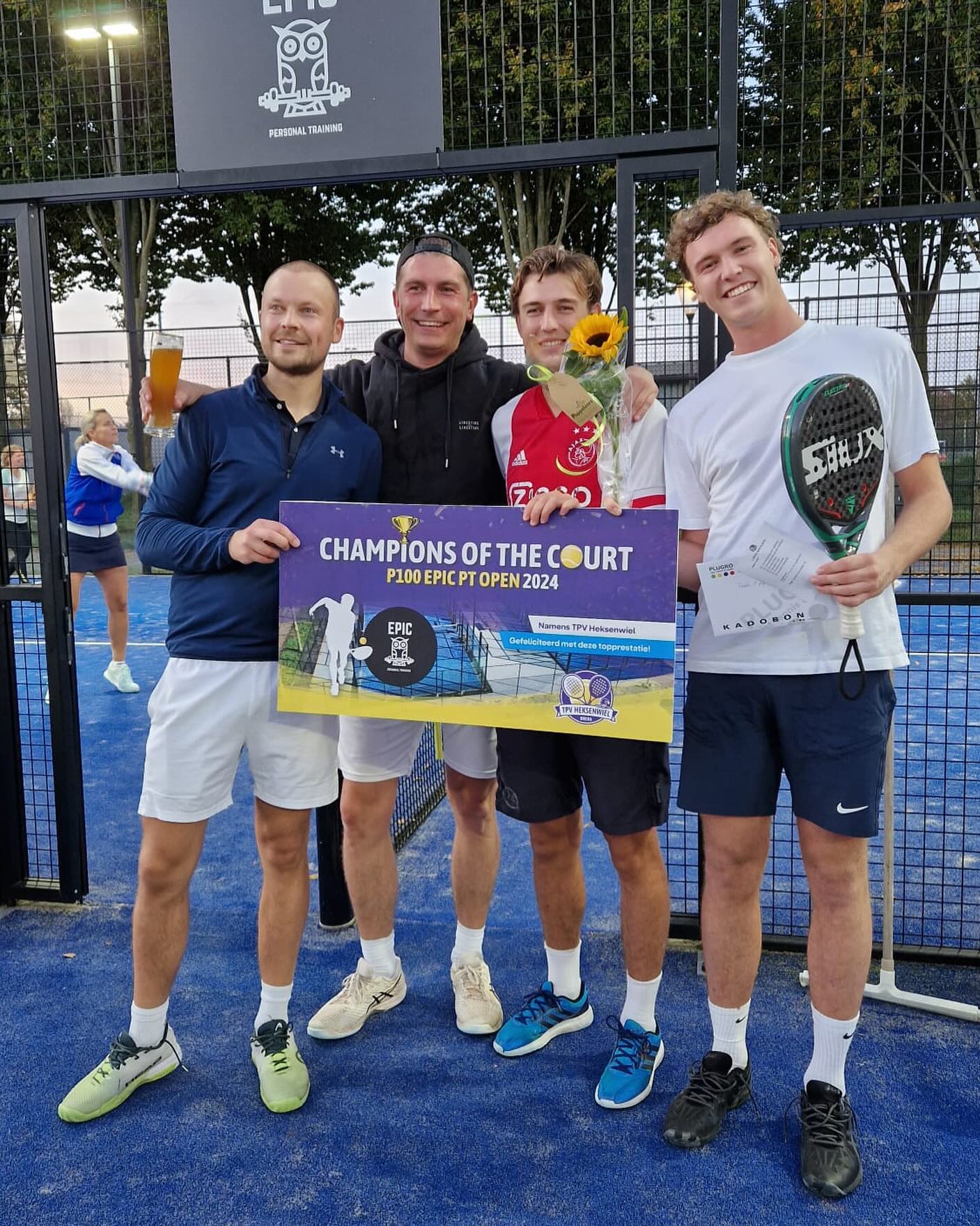 HD6 finale met winnaars Nick & Guido tegen Koen & Nils - gefeliciteerd heren! ?? #padel #opentoernooi