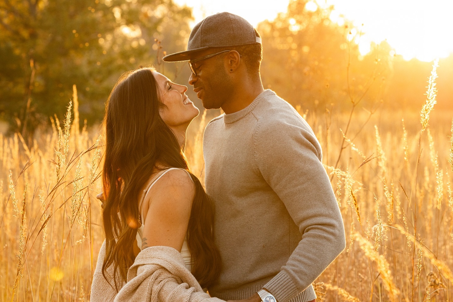 ✨ a golden hour engagement shoot for Lindsey & Joe
#engagement #milwaukeeengagement #engagementphotos #wisconsinengagement #wisconsinengagementphotographer #milwaukeephotographer #milwaukeeengagementphotographer #whitnallpark
