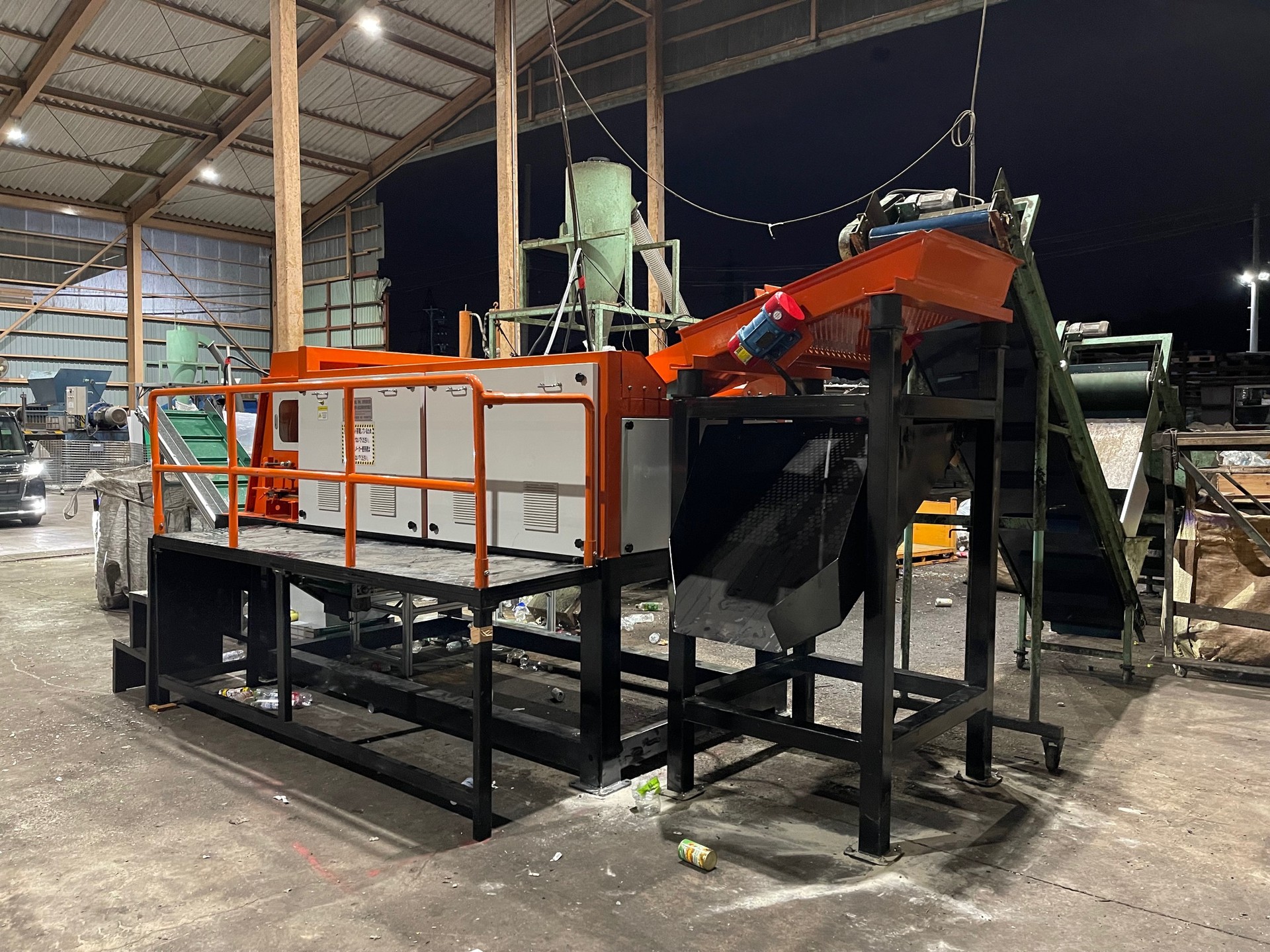 新しい選別機械の設置が完了しました!
より効率よく選別できるようになりました✨
#福井リサイクル
#ペットボトル
#缶
#選別機
#地球に優しい
#リサイクル
#プラスチック再利用
--------------------------------------------------
基商事株式会社
〒918-8222 福井県福井市坂下町第7号10番地
☎️0776-50-2258