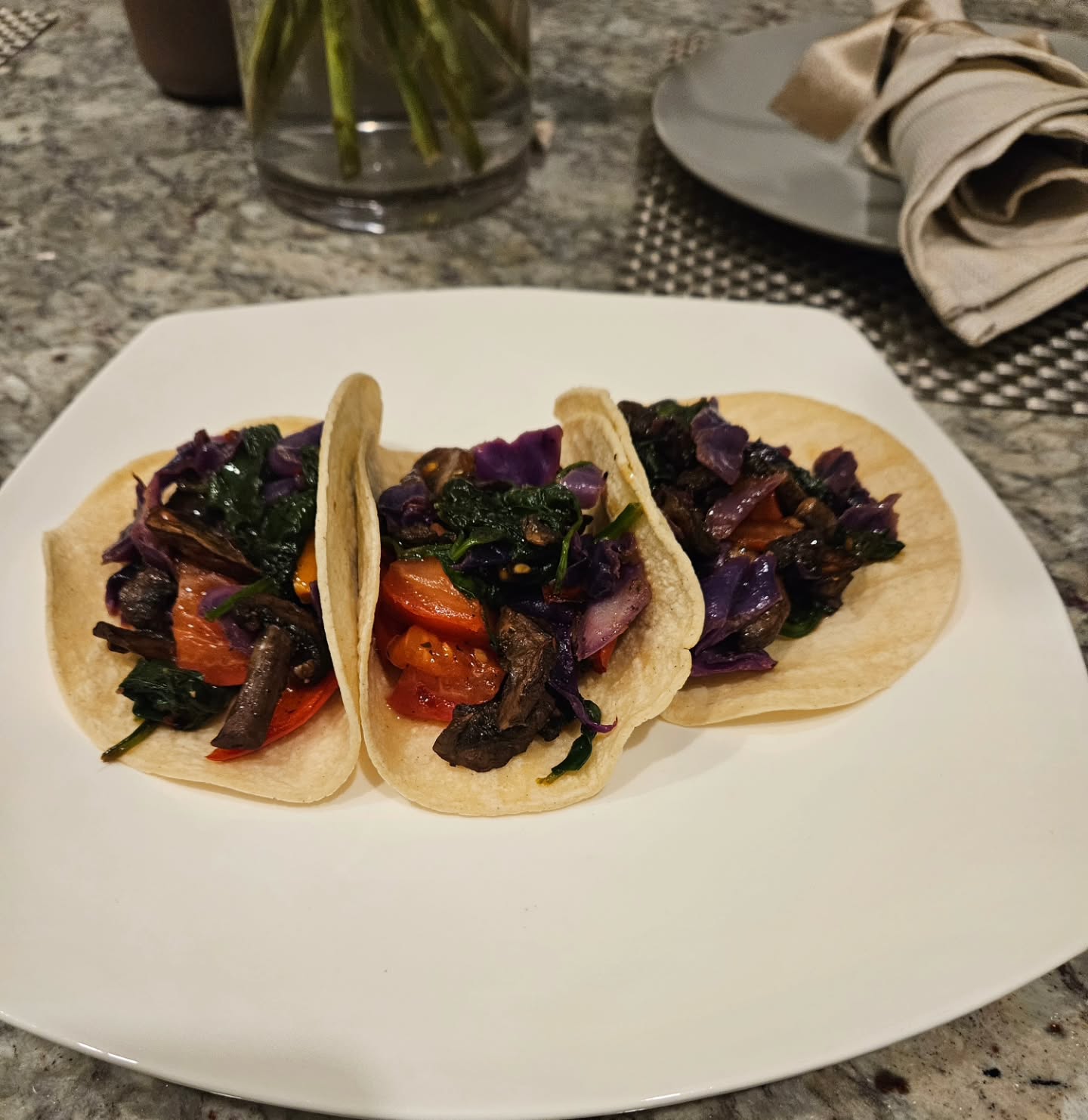 https://www.annwellnesstalks.com/#healthyfood #healthylifestyle #newyear #ovenroastedveggies #ovenroasted
* Just Sharing my love of TACOS
"Oven Roasted "Veggies Tacos".
Sheet Pan Oven Roasted Veggie Tacos.
Ingredients: Corn Flour Tortilla, Bell Peppers, Red Onions, Mushrooms, Kale, Tomatoes, and sauteed Spinach and Red Cabbage drizzled with Extra Virgin Olive Oil.
Salt and Pepper to taste.
Just Sharing with Ann | Financial & Health Wellness Information and talks.
https://www.annwellnesstalks.com/
Stay Connected | Join our Email Mailing List
Contact Us: info@annwellnesstalks.com