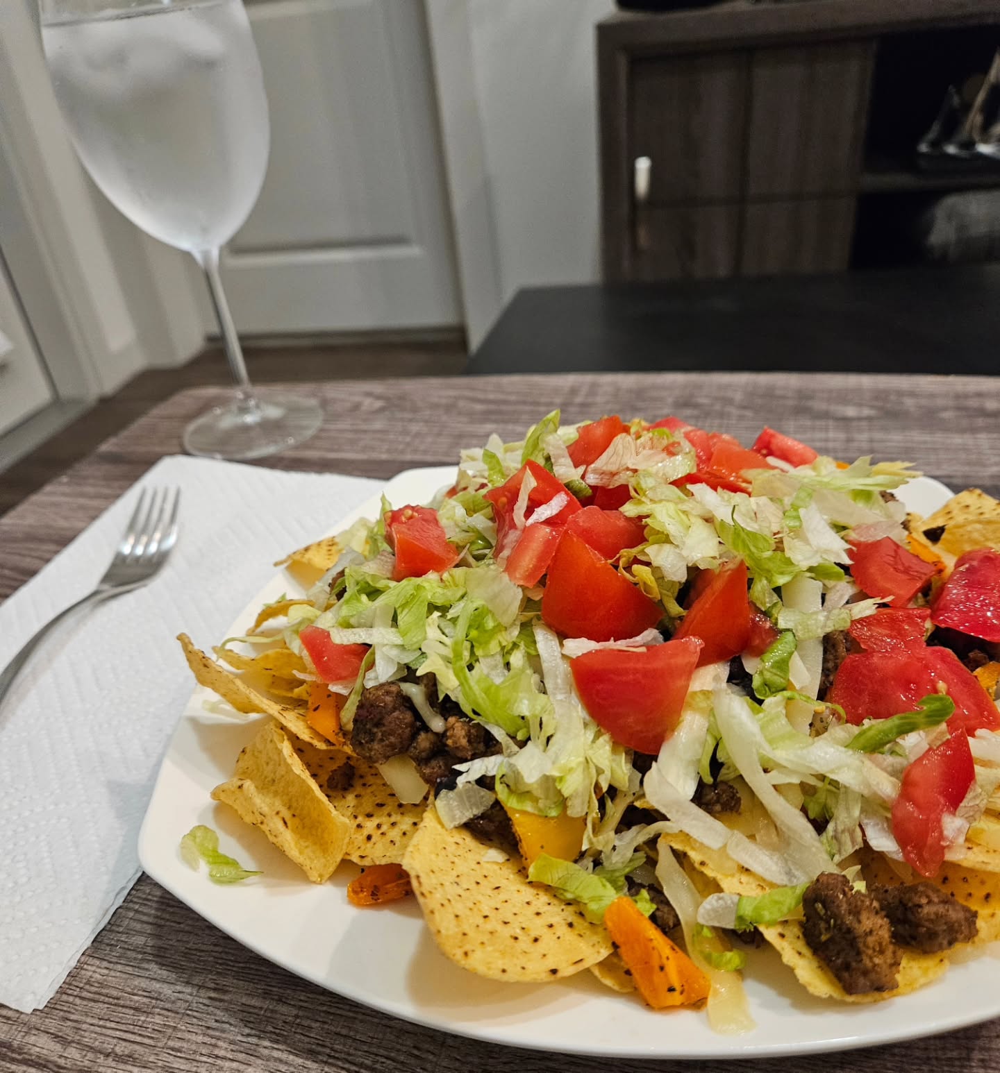* Just Sharing my love of "NACHOS"
"Steamed Veggies & "Ground Turkey Tacos". Oven toasted Nachos with fresh veggies plain.#healthyfood #healthylifestyle #newyear #ovenroastedveggies #ovenroasted
Ingredients: Nachos, Yellow Bell Peppers, Red Onions, Ground Turkey, Tomatoes, and sauteed Spinach and Red Cabbage drizzled with Extra Virgin Olive Oil.
Salt and Pepper to taste.
Just Sharing with Ann | Financial & Health Wellness Information and talks.
https://www.annwellnesstalks.com/
Stay Connected | Join our Email Mailing List
Contact Us: info@annwellnesstalks.com