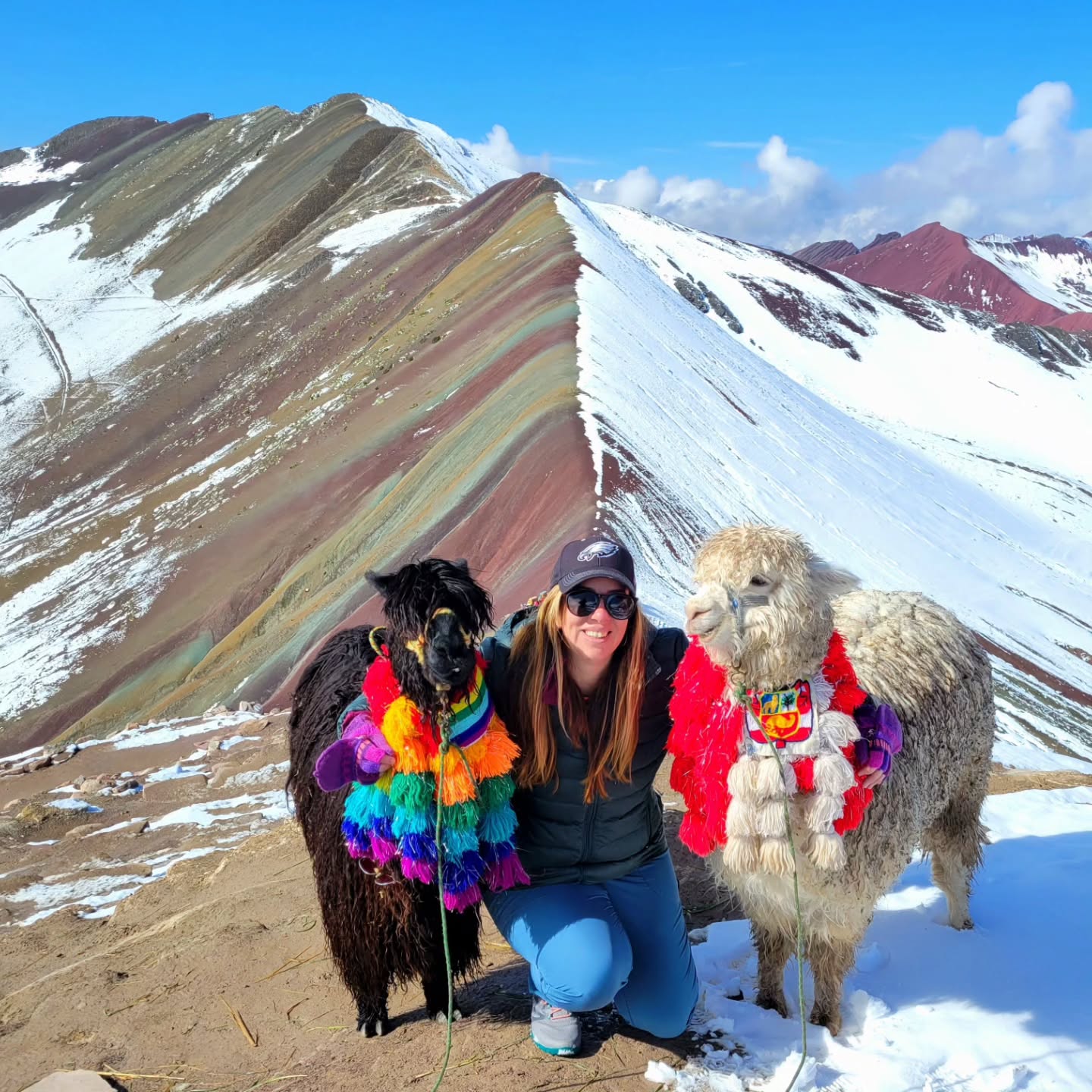 If you're dreaming of faraway places, let Peru be your next escape. Mountains, ruins, colors and cultures that took our breath away (quite literally ๐) - new link in bio!
.
.
.
.
.
#travel #twogirlsgetaway #travelblogger #gltlove #glt #dametraveler #sheisnotlost #travelgirl #peru #machupicchu #visitsouthamerica #rainbowmountain #humantaylake #huacachina #wonderful_places #huntgram #wearetravelgirls