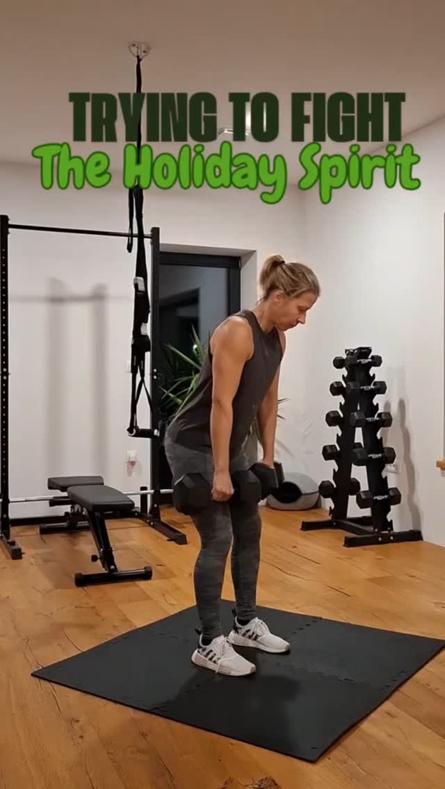 #holidayspirit #holidayseason #gym