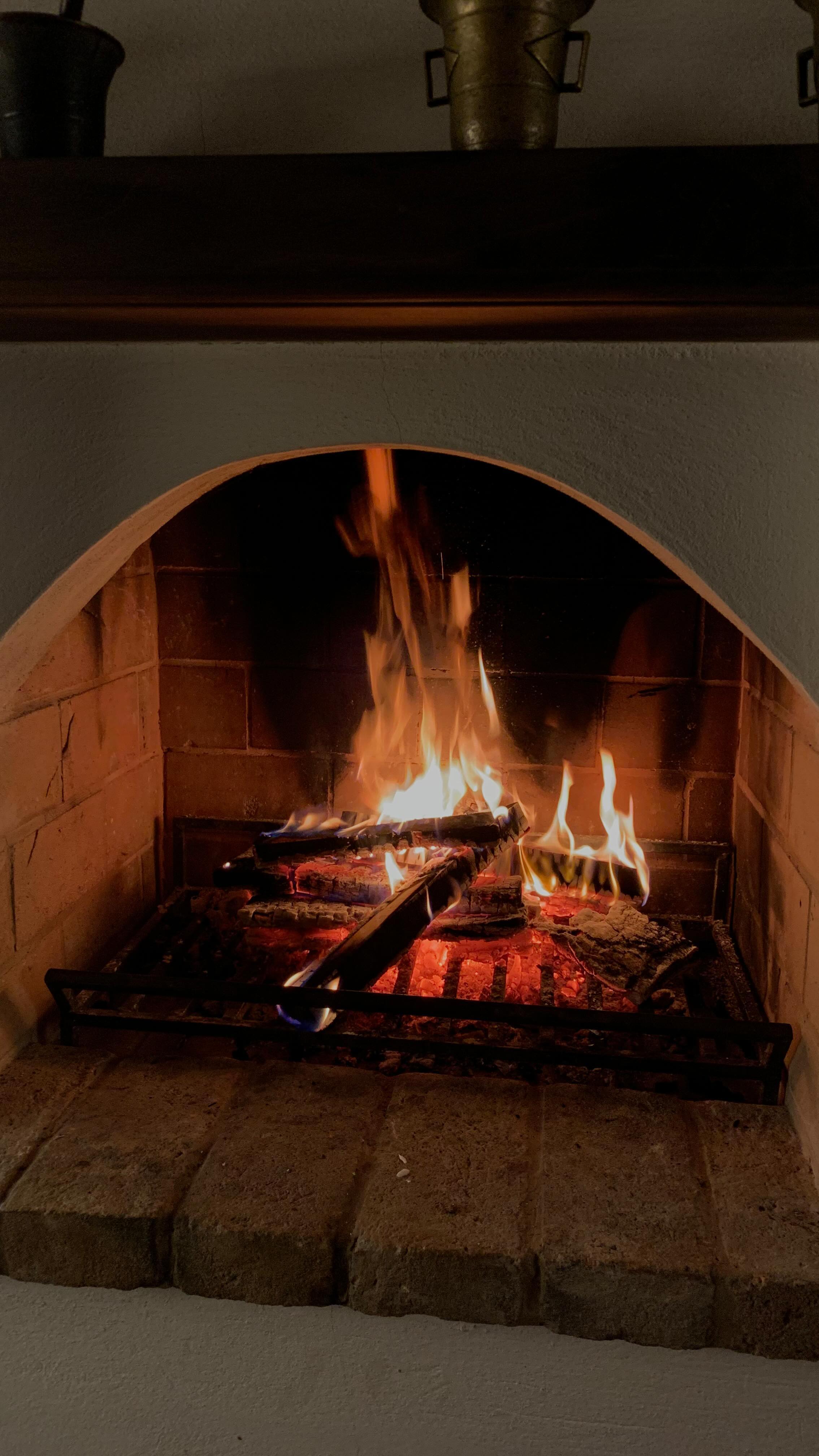 Buon Natale from Castello di Vaglio! May your holiday be filled with warmth, laughter, and unforgettable moments 🎄🌟❤️
•⠀⠀⠀⠀⠀⠀⠀⠀⠀
•
•
•⠀⠀⠀⠀⠀⠀⠀⠀
#merrychristmas #buonnatale #xmas #italy #italien #julafton #castellodivaglio #weihnachten