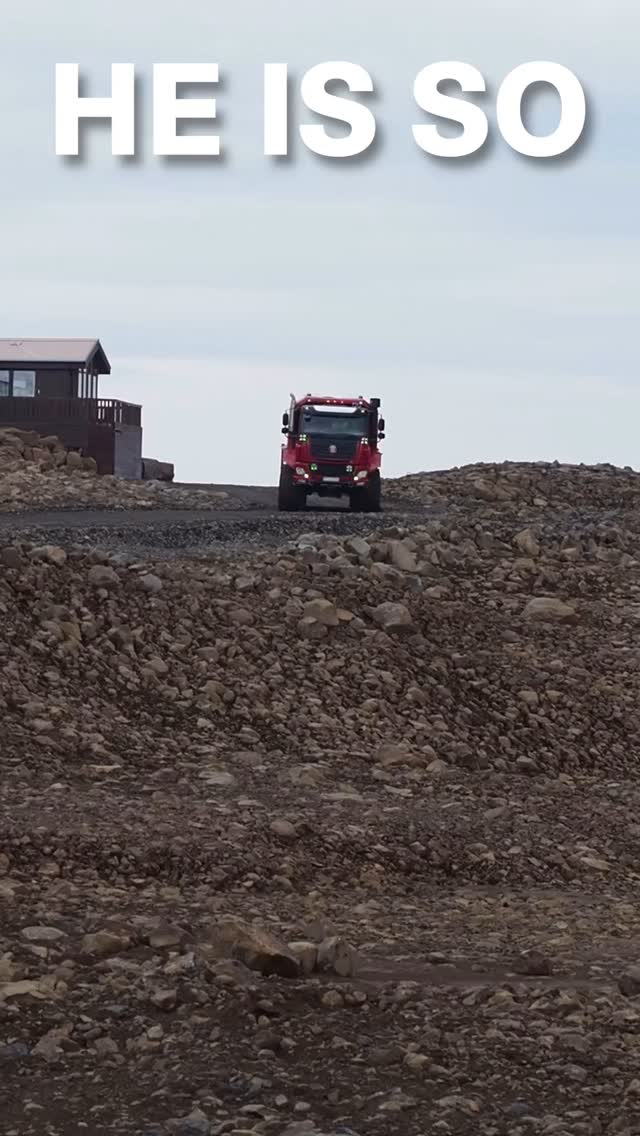 ? Not your average vehicle ? #iceland #sleipnirtours