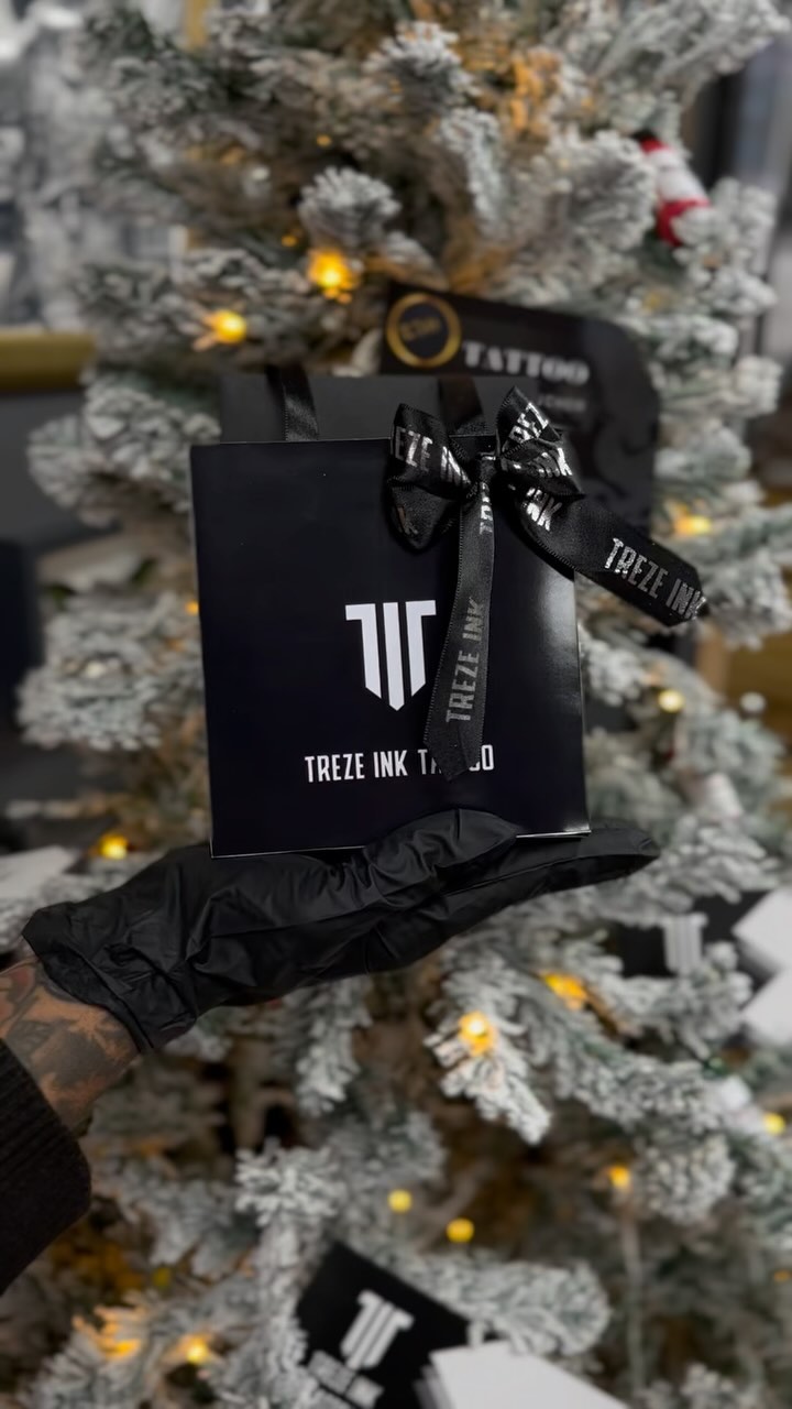 Gift Vouchers available at the shop ✨
07879 895656
024 76798377
#tattoo #tattooist #tattooideas #tattooartist #tattoo2me #tattoostyle #tattooshop #tattoostudio #coventry #birmingham #birminghamtattoo #coventrytattoo