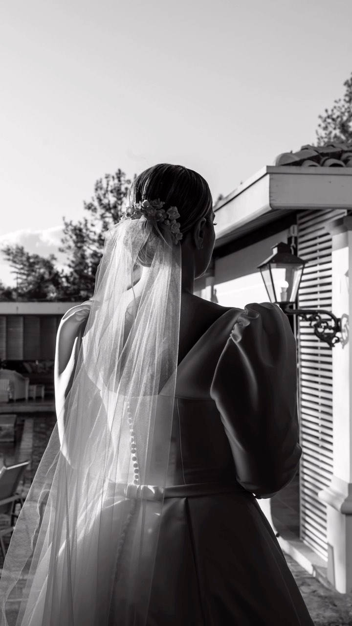 Casamento da Letícia e Fernando na @fazendafortaleza1820 com esse time incrível @rafavieirafotografia @nodegravatafilms @casamarelanoivas @thiagogusman @dudusax @delchiarocoral @double_bartenders @delchiarocoral @noiva.lab @f3entretenimento @casarpontocom