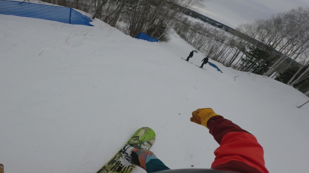 Un petit dimanche chill a ski Do-Mi, j'ai collé un peu sur le front flip???
ㅤ
It was a nice little Sunday at Do-Mi skiing, I stuck a little on the front flip there???
...
..
.
#snowboarding
#snowboardlife
#snowboarder
#snowboardingislife
#snowboardaddict
#shredthegnar
#mountainvibes
#snowday
#winteradventure
#snowboardseason
#ridesnowboards
#snowboardgoals
#powderday
#freestylesnowboarding
#snowboardtricks
#snowboardstyle
#snowboardgear
#mountainlife
#snowboardlovers
#boardlife
#shredit
#snowboardculture
#epicride
#snowboardphotography
#winterwonderland
#adventureawaits
#freshpowder
#snowboardaddiction
#boardinglife
#snowboardinglove
