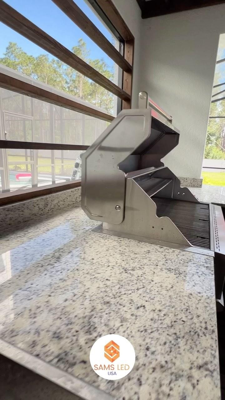 Looking for a big TV in a pool area? Contact us today!
Outdoor LED screen custom-installed, custom-size, custom-made in the USA.