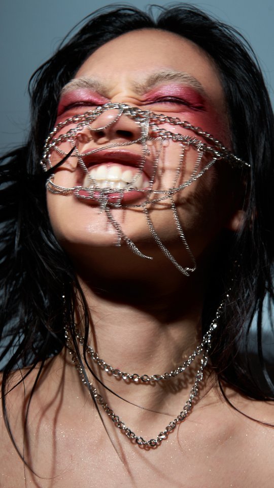 BACKSTAGES SHOOT
Photographe : @elisabron_photographe
Modèle : @oksanagdt
Makeup / bijoux : @jade_r__makeup
________________________
#maquilleuselyon #makeuplyon #modelelyon #photographelyon #backstage #slowmotion #slow #makeup #artsy #makeupart