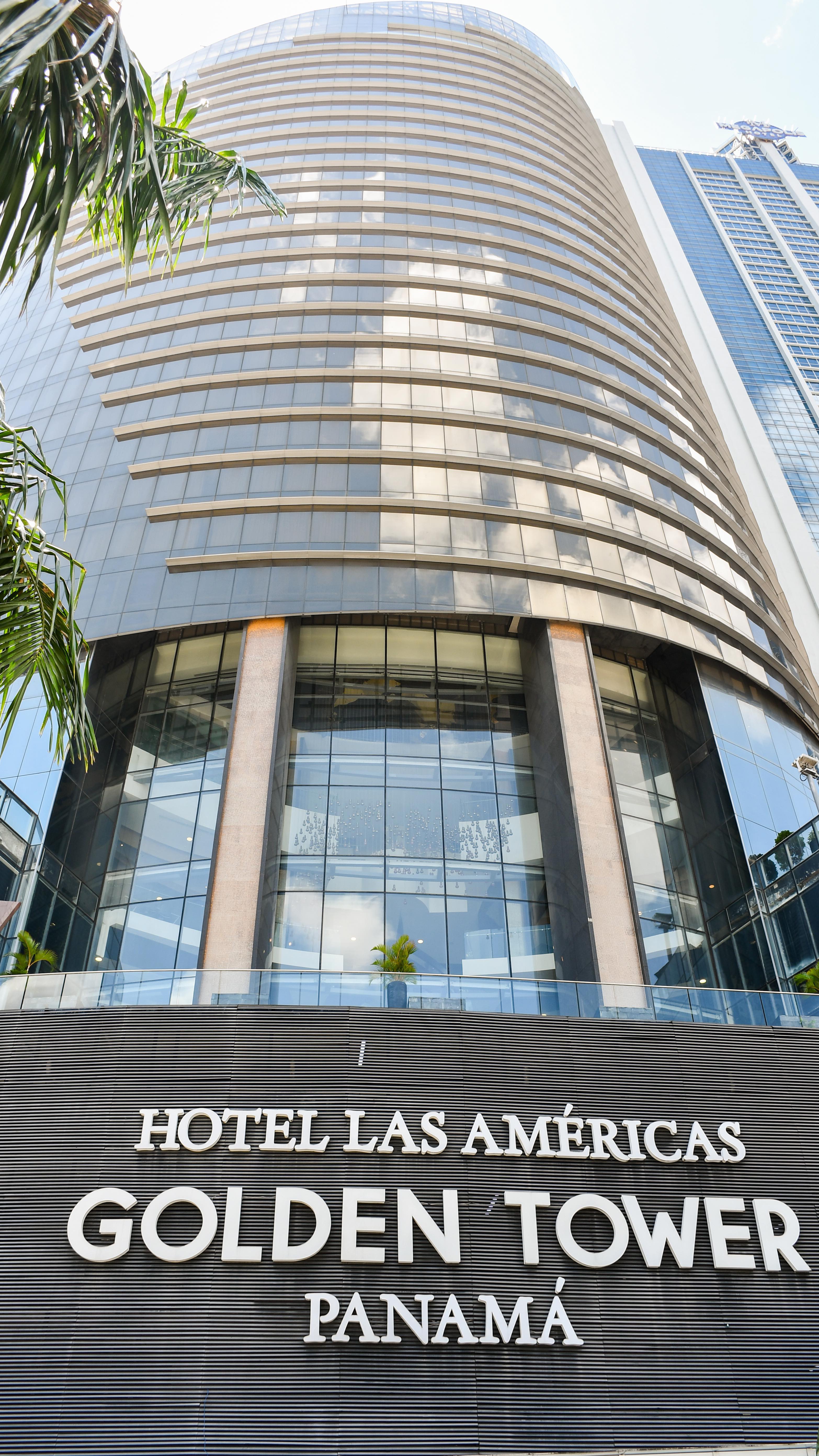 ✨?El confort, los espacios sofisticados y a la vez divertidos para compartir en familia, son lo que resalta al Hotel Golden Tower. ¡Reserva ya!
#hotel #descanso #panama #goldentower #confort #travel #trip #vacaciones #family #amigos #507