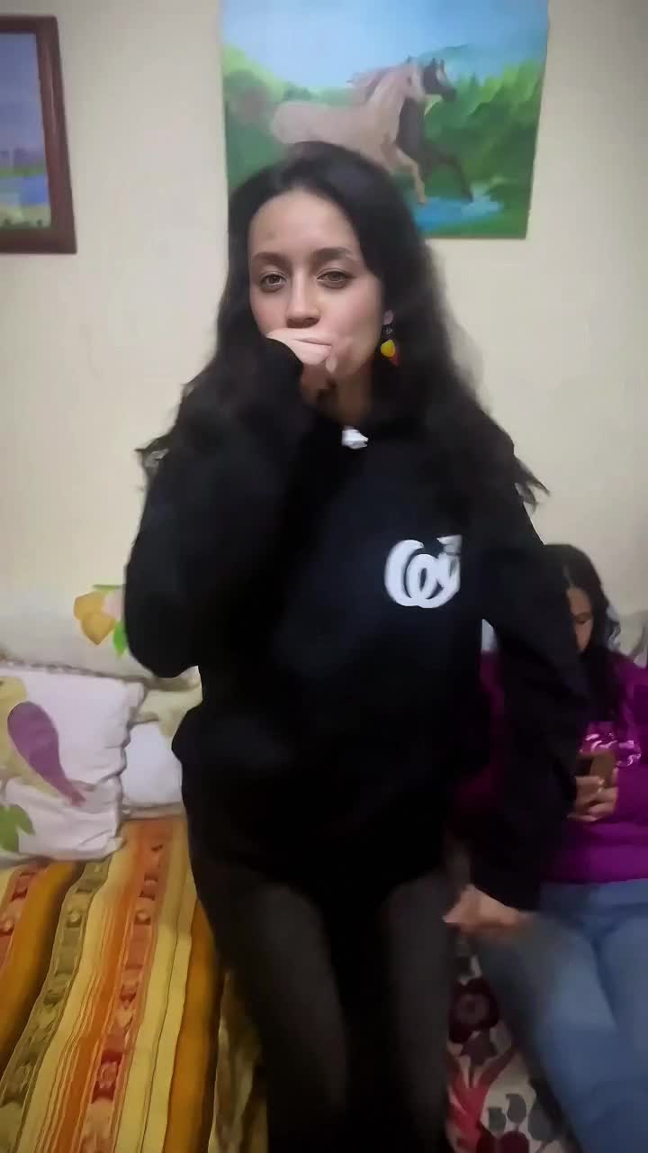 ¿Cómo imaginas tu primera noche estudiando en el exterior? ✨????????