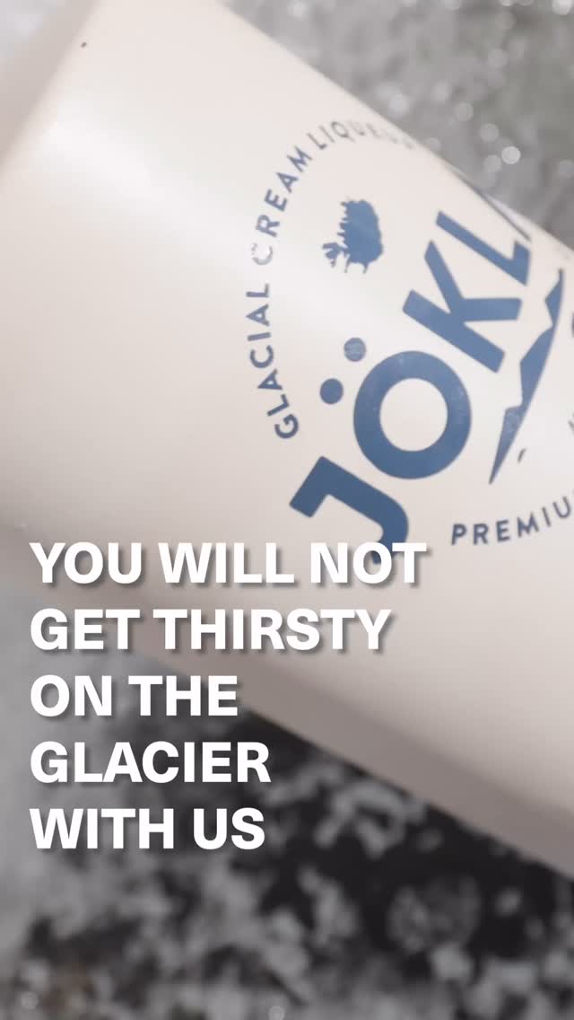 Adventure tastes better with glacier-crafted spirits — served where they’re born ?️?? @joklarjomalikjor
#iceland #glacier #sleipnirtours