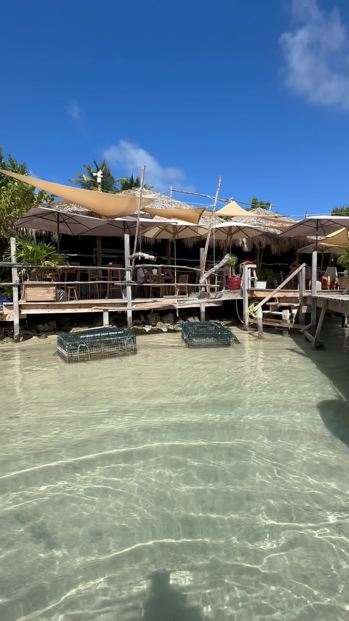 Merci @fondationbrigittebardot on aurait pas pu mieux dire ⛱️? On vous attend tous avec impatience : Réouverture ce Mercredi 16 ?☀️
#karibunisxm #beachclubs #beachrestaurant #beach #pinelisland #vacation #caribbean #goodfood #goodtimes #stmartin #island #vacation #turquoisewater #sand