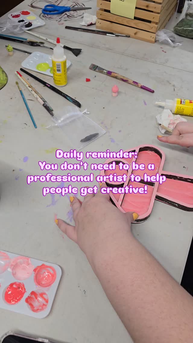 🎨 5 Reasons to Let Yourself Be Creative ✨
1. It reduces stress & boosts your mood 🧠💖
2. It helps you express what words can’t 💬🎨
3. You discover parts of yourself you forgot 🔍
4. It builds confidence through trying new things 💪
5. It’s fun — and you deserve fun! 🌈
Catch our next class August 13th @lifeissucculent
Let your imagination breathe 🖌️💫
#CreativeHealing #MentalHealthMatters #ArtIsTherapy #LetYourselfCreate #CreativityIsPower