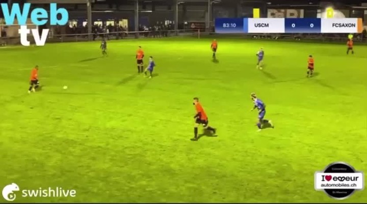 Retour en vidéo sur le but victorieux lors du match d'hier soir entre notre première équipe et l' USCM Union Sportive Collombey-Muraz. But de @azizchelbi_97 Aziz Chelbi sur passe de Filipe Rodrigues Gonçalves .
Crédit vidéo : WebTV de l'USCM
.
.
.
#football #valais #wallis #switzerland #fcsaxonsports