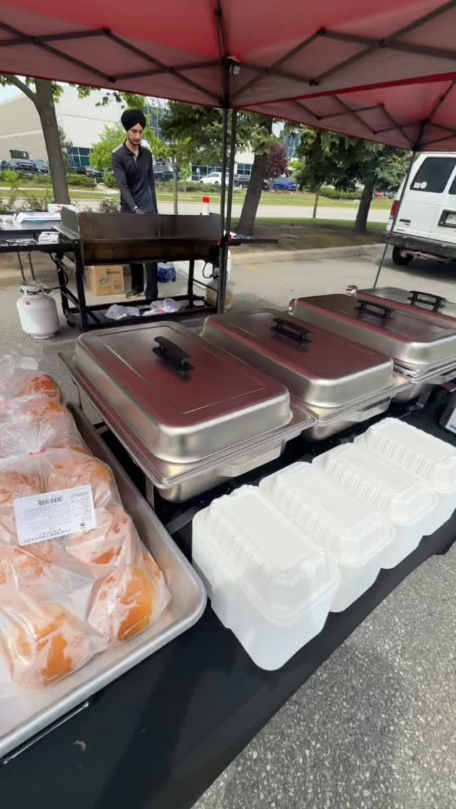 🔥 Serving 450 Guests – Always Fresh, Always Delicious 🔥
From setup to final plate, we brought the full BBQ experience to life for 450 guests with our signature on-site catering. Fresh grilled meats, bold sides, and flawless service – just another day for the Always Fresh BBQ team.
🎪 Whether it’s 50 or 500, we show up ready to impress.
📍 GTA Catering | 🍖 450 Guests Served | 💯 Stress-Free Event Execution
📲 Book your next event with us: www.alwaysfreshbbq.ca
#AlwaysFreshBBQ #450Guests #GTAEventCatering #CorporateBBQ #PrivateEventCatering #OnSiteGrill #TorontoCatering