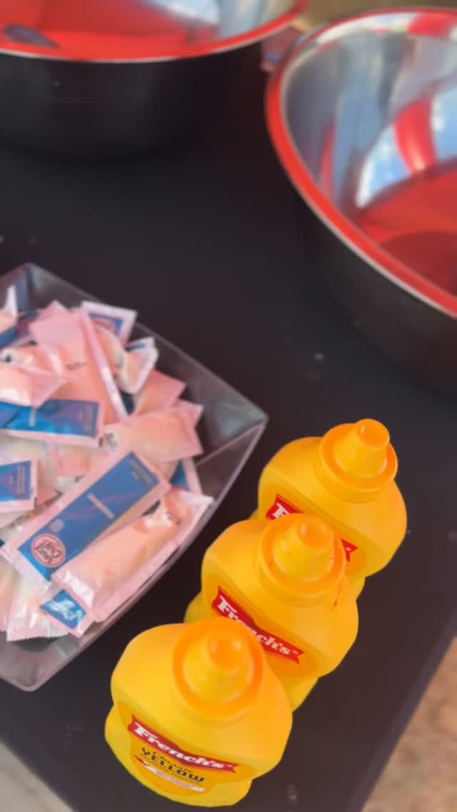 🍗 Big Flavour for a Tight Crew – 60 Guests Served Right 🎉
Intimate doesn’t mean small when it comes to flavour. We brought the full Always Fresh BBQ experience to this 60-guest event, delivering sizzling meats, fresh sides, and flawless service from start to finish.
Whether it’s 60 or 600 – we bring the same energy, every time.
📍 Toronto & GTA | 🍴 On-Site Catering | 🙌 Private Events
📲 Let’s fire up your next event: www.alwaysfreshbbq.ca
#AlwaysFreshBBQ #60Guests #PrivateBBQCatering #GTAEvents #OnSiteGrill #TorontoCatering #SmallEventsBigFlavour