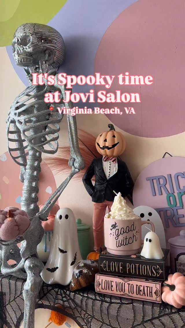 🎃👻 Pastel hair + spooky vibes = the cutest Halloween season ever at Jovi Salon! Extra thanks to @mcgeek33 for laying everything out perfectly🩷🕸️ From soft cobwebs to candy-colored pumpkins, we’ve turned our Virginia Beach salon into a magical, not-so-scary space you’ll love hanging out in while we give your hair the glow-up it deserves. ✨ Don't get us started on our Spirit Week costumes you can expect each day from 10/21-10/25! 🧙♀️ 🧝🏼♀️🧛🏻♂️🧜🏼♀️ 👼🏻
📲 Ready to book your next appointment? Text us at 757-754-6577 to claim your spot today!
#virginiabeachhairsalon #jovisalonvb