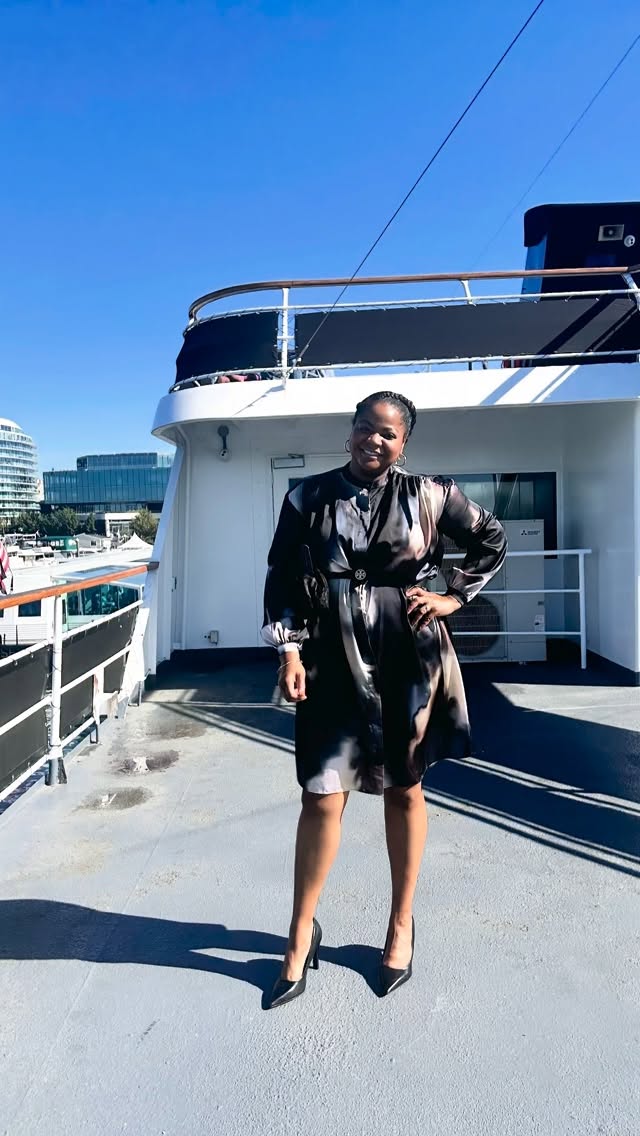 I always tell my clients to take what they need from the wall! It’s more than a facial or massage. It’s a mental health and nervous system reset!!
#wellness #dmv #washingtondc #maryland #skin #skincare #spa #rockvillemd #selfcare #stressmanagement #anxietyrelief #anxietysupport #mentalhealth