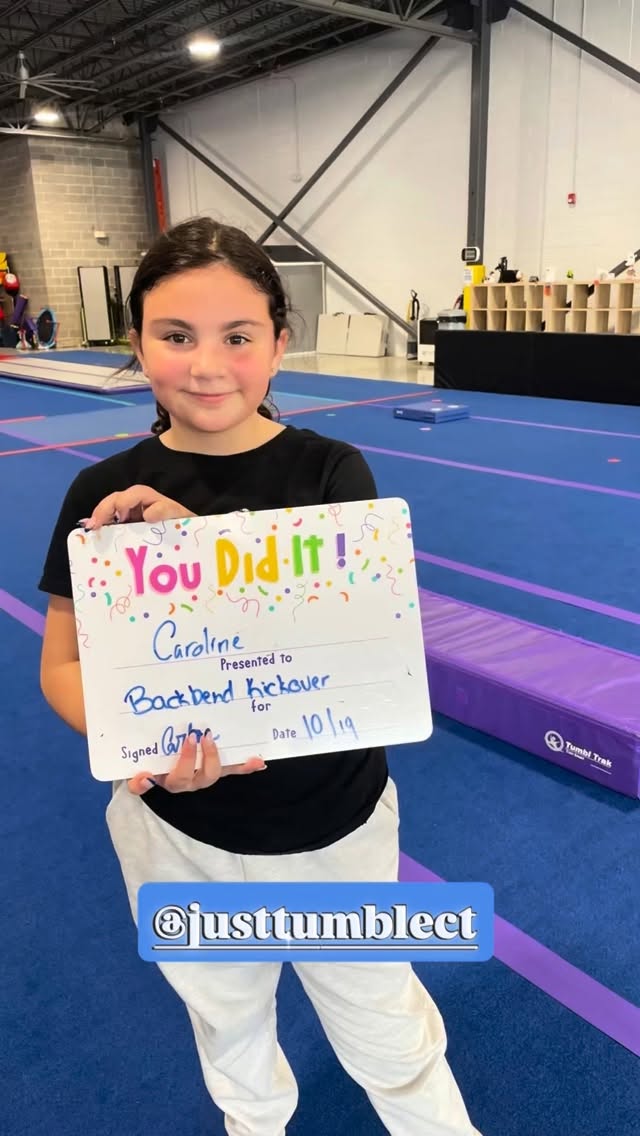 Skills, skills, skills @justtumblect #tumble #tumbling #gymnastics #cheerleading #cheer #tumblers #backhandspring #backwalkover #backbend #floor #cheerleading #cheer #acro #acrobatics #dance