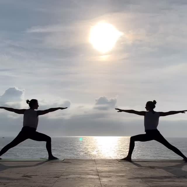 Gratitude @jumivisimon for sharing this yoga practice with me
 #yogapractice #patanjali #yogalife #mindbody