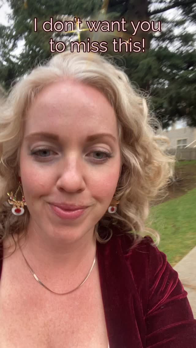 Comment Nourish to get the deets on the membership and then don’t forget to use promo code blackfriday25 at checkout to get 33% off! Sale ends Dec. 1. I will be contacting you if you were one of the first five to sign up and get a free tarot reading!
#blackfriday #wellness #gifting #giftideas