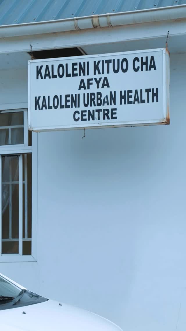 Why did it “work” for our midwifery volunteers?
✅ Because from day one from pre-arrival, they questioned their own positioning. They challenged Medi Trip with real questions, poured through the comprehensive information and didn’t arrive assuming they understood the system, quite the opposite, they were so overwhelmed.
✅ They slowed down, paid attention, and let the environment teach them before they tried to contribute.
✅ They involved the local professionals in everything they did. They placed confidence in the locals. They asked the right questions. They asked honestly whether they should be doing certain things, not just whether they could.
They made room for context before offering solutions. Over $3000 of life saving medical equipment was fundraised and donated (and counting) as a result.
✅ They supported other volunteers, shared what they were learning, and gave us critical feedback that centred the work, not themselves.
✅ Most importantly, they committed the time. They gave the experience time to make sense, dedicating 4-8 weeks each between them.
That’s why.
Not because everything was perfect, there were tears, there were challenges you couldn’t ever imagine, but because they simply respected the space, the people, and the reality they stepped into.