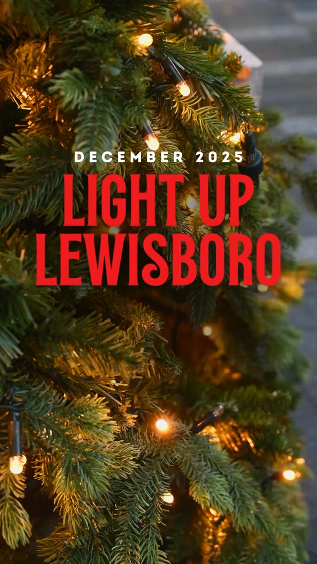 If you’re seeing this, it’s your sign to grab a latte & your family or friends (or both!) and jump in the car to enjoy Lewisboro all lit up for the holidays. 🎄
You can find the link to our interactive Google map on our website (link in bio). Enjoy the lights!
