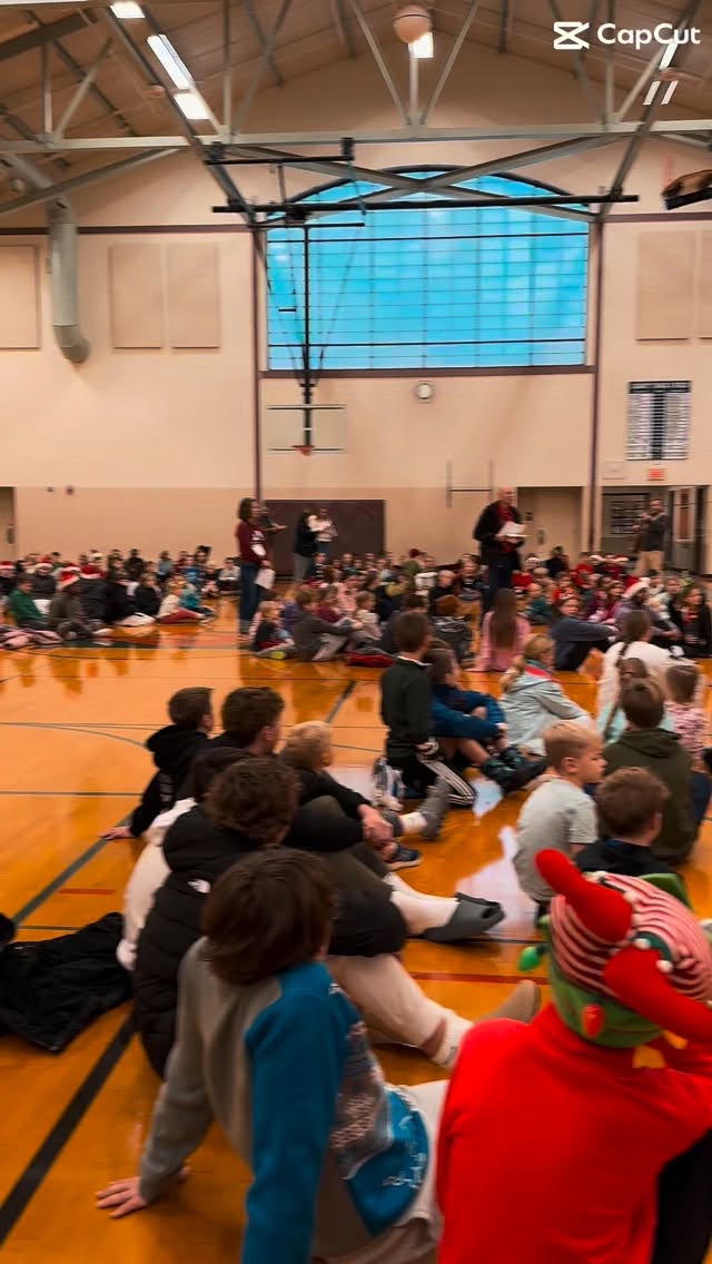 🎶✨ Our Kindergarten–8th graders spent the day sharing Christmas joy throughout our community! Students caroled at @spolympicsmi , @grsouthchristian, Metro Hospital, Breton Terrace, @horrocksmarket , and The Oaks - lifting spirits with every song.
So proud of our Legacy students for shining the light of Jesus wherever they go! 🌟❤️