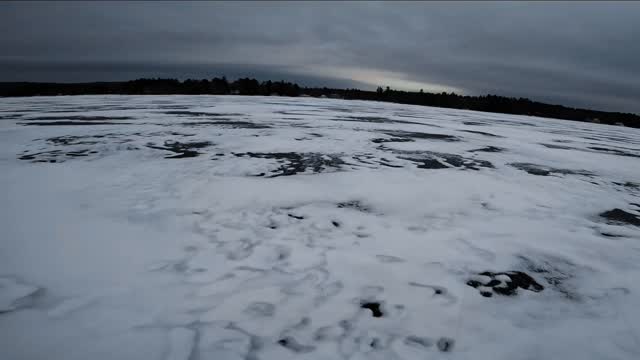 Typical huge swings in conditions here in New Hampshire. It started dark and gloomy and became a beautiful afternoon session. #hardwaterkiter #hardwaterkiting #snowkite #kiteskiing #kitesurfing #snowkiting #kiteboarding #outdoors #flysurferkiteboarding #icekiting #flysurfernorthamerica #winter #sunset #lakewentworth
Music: A Lifetime With You
Musician: J Scott Rakozy (from Audiio)
URL: https://youtu.be/N6ED9j3ZYOs?feature=shared
