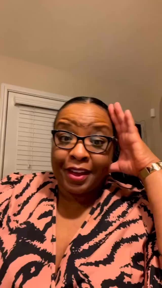 #throwbackthursday 🌟Let Your Light Shine in Every Room!💡
🩷I ran across this video in my phone. My disposition is still I am still peace/contentment. However, when I turned 50 I felt like there was a sense of urgency to finish everything I started.
I would say I have let go of the urgency, but I am definitely reflecting on why I have left so much unfinished. I am working toward fulfilling every thing I said I was going to do.
I love spreading my light, but I have a habit of giving my best to others and leaving myself empty. In this video, I literally talked about how this woman walked up to me and told me how she want me to take her my hand, so she can have what is flowing from me.
Shine Your Light in Every Room, but make sure you have some left for yourself. #selflove #joy #light