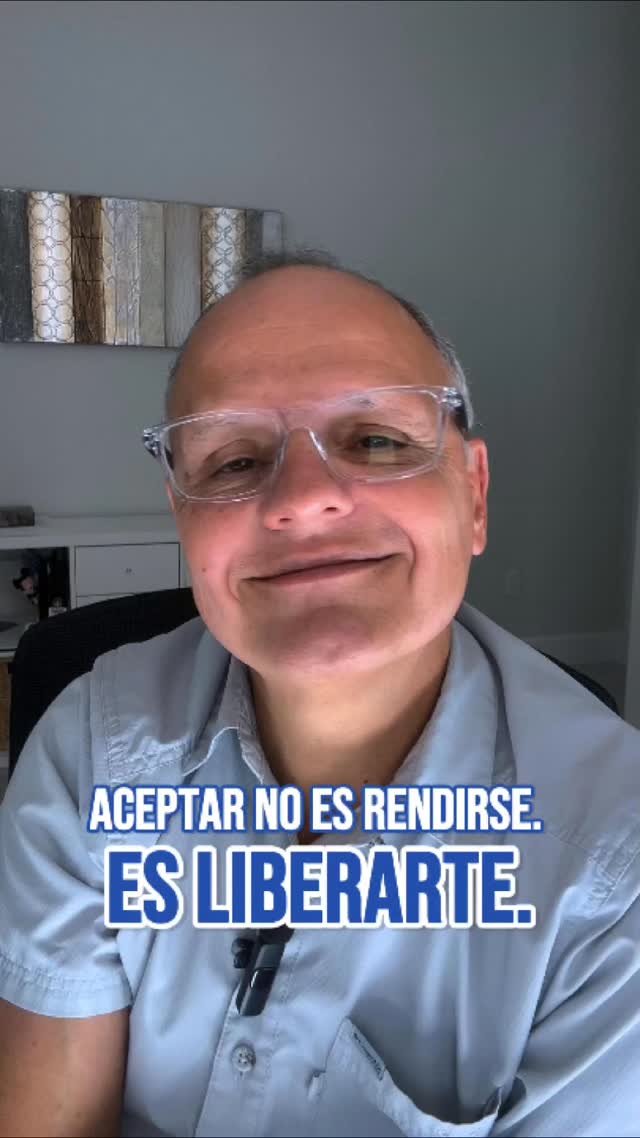 No todas las historias se cierran como quisiéramos y está bien.
A veces no podemos cambiar la relación, pero sí aliviar el peso que dejó y seguir adelante con más calma 💭✨
Si el vínculo con mamá o papá aún te duele más de lo que quisieras, preparé una guía práctica para empezar a mirarlo distinto.
👉 Escribe GUÍA y te la envío.
#ConcienciaEmocional #SanarVínculos #CrecimientoInterior #CoachingDeVida