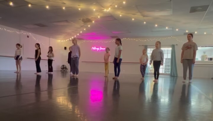 We had the BEST time celebrating Clara’s 10th birthday yesterday! ? We did some Descendants dancing, played oodles of games and ice breakers, laughed a ton, enjoyed yummy treats, and danced some more ? Thank you for allowing us to be a part of your celebration, Clara! Happy Birthday!! ??