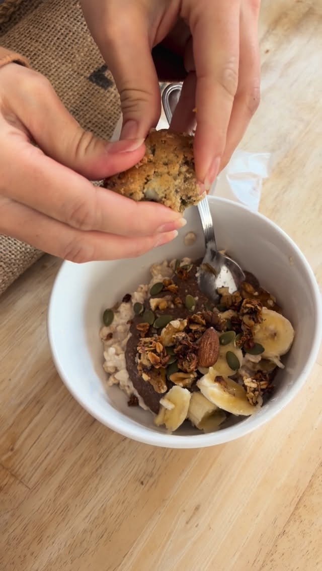 Going into January with an intentional reset. Leaning into flavors made with fibrous, nourishing ingredients, this cookie offers a slightly healthier take without sacrificing flavor. We love it in our bowl, January is for our Granola cookie