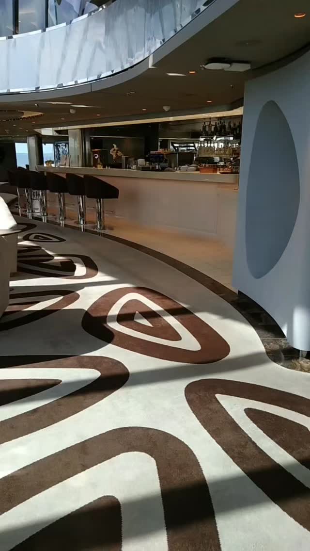 Top Sail Lounge da classe Seaside.
Viva o que há de mais exclusivo e luxuoso nos navios da MSC Cruzeiros.
Experiências Yacht Club com quem realmente entende do assunto: Diamond Cruises 💎
#mscyachtclub
#mscyachtclub_unofficial
#mscseaview
#mscseashore
#agenciadeviagens