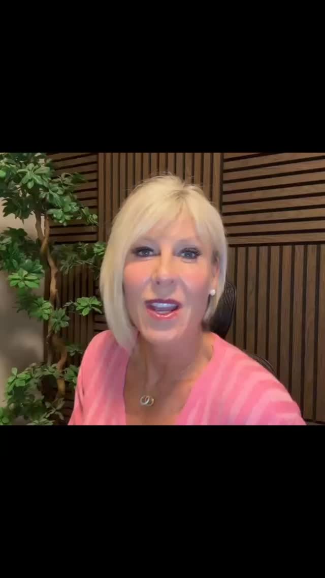 🔥 LADIES 40+ We start next week. Be one of the first 10 to registered and get extra FREE fitness💃
If you’ve been waiting for a fresh start… this is it. ⏳
What if, in just 30 days, you could feel more in control — in your energy, your habits… and yes, your body too? 💛
Confidence & Motion is a refreshing reset for women 40+ who are ready to:
✔️ Move with purpose (not punishment)
✔️ Build strength and confidence without burnout
✔️ Reignite motivation and momentum
✔️ Gently reshape how they feel — inside and out
This isn’t a weight loss challenge.
This is where sustainable change begins.
You’ll get:
🌿 Hormone-supportive movement
🥗 Realistic, flexible nutrition
🧠 Mindset tools to build lasting motivation
🤝 1:1 guidance + group support, every step of the way
✨ This is the program that meets you where you are — and walks beside you as you rise.
⚡️ The first 10 women to join get bonus access before we officially start.
That means extra coaching, extra support, and a head start — just for taking action early.
🔗 Ready to feel lighter, stronger, and more like you again?
Tap the link below to claim your spot 👇
https://rebrand.ly/confidence-and-motion-30-day-program-for-women
#RedefineWithAngie #WomenOver40 #MidlifeConfidence #FitOver40 #ToneUpAfter40