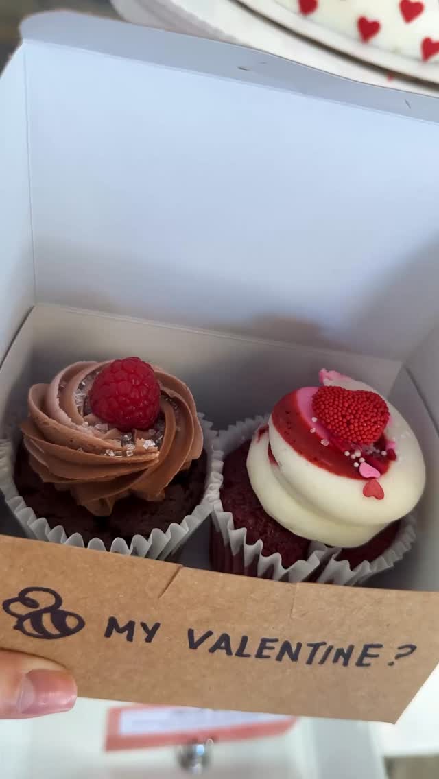 Valentine’s at Cupprimo 💕 Custom orders are still available for your special person, and on the 14th our case will be filled with the prettiest Valentine’s treats—just walk in and choose love.
#austintexas #valentinsday #cupcakes