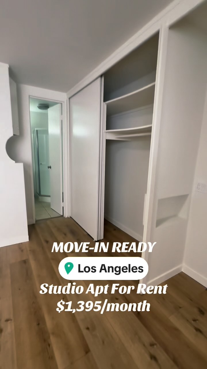 509 S Manhattan Pl?MOVE-IN READY STUDIO APARTMENT ? Dm us for an in person tour!
.
.
.
.
#apartmenttour #apartmenttherapy #forrent #affordableapartments #apartmentforrent #losangelesapartmenttour #moveinready #1bedroomapartment #studioapt #moderndesign #newlyremodeled #losangelesapartments #alpinelaproperties