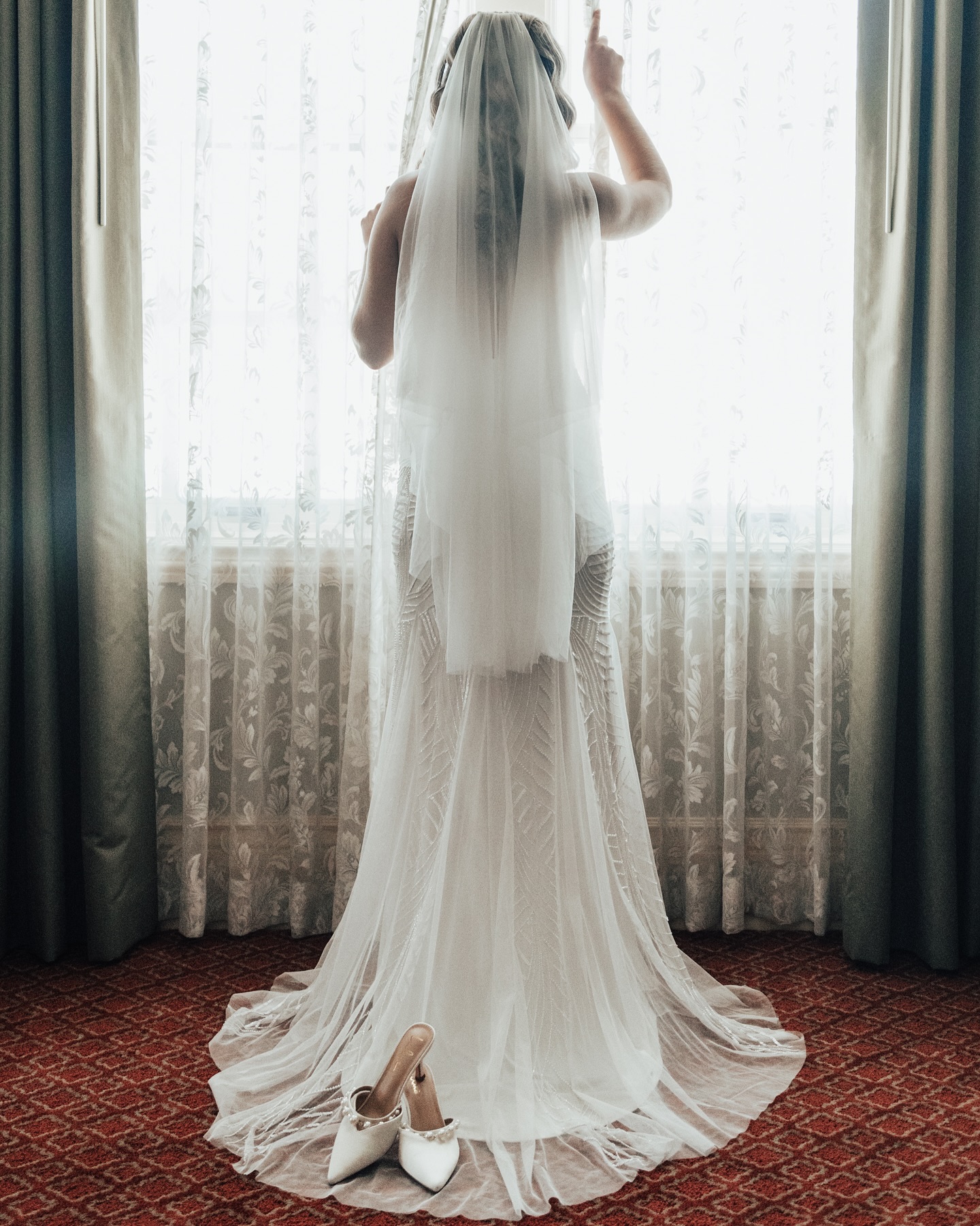 Did you know we offer room blocks for weddings and special events? ?❤️ The Hotel Diamond & The Grill has an amazing banquet room ideal for dinner parties, bridal showers, rehearsal dinners, and more! ? Make your special occasions unforgettable with us. Contact us today to learn more! ? #Weddings #Events #HotelDiamond #BanquetRoom #thegrillchico #thegrill #chicoevents
Photographer: @lruizphotography
Florist: @ev_blooms
Mua: @hair_byali
Model: @baylee_hovey