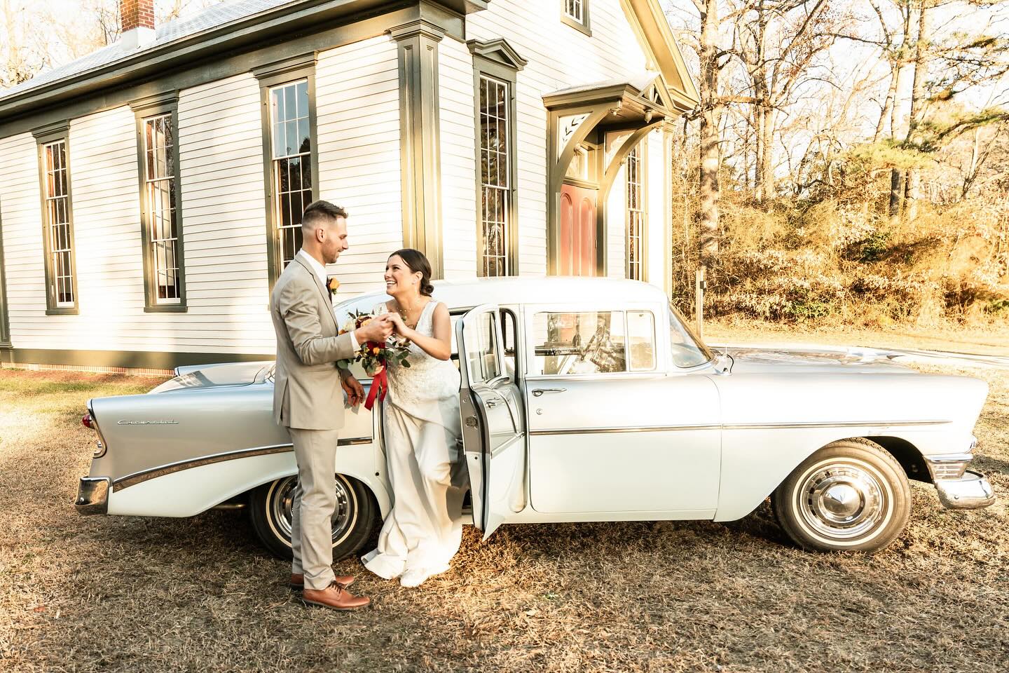 It’s YOURS! Your wedding day is about what feels authentic to YOU two. Which tells the best story of your day spending your time with your favorite people.
Lots of talk right now about not wanting awkward photos. Which means do what you want to! You will feel great in planning a day you are excited about. You will have your favorite person in your hand! Literally. You will be doing what you want to do and that is what is getting documented. If you want some prompts for your formal portraits of course we can give you prompts to get you started, but we really want you being you!
That is what my job is. Compose/frame you experiencing your wedding day with your new spouse! #shannonRitterWedding
#delawarebride #delawareweddings