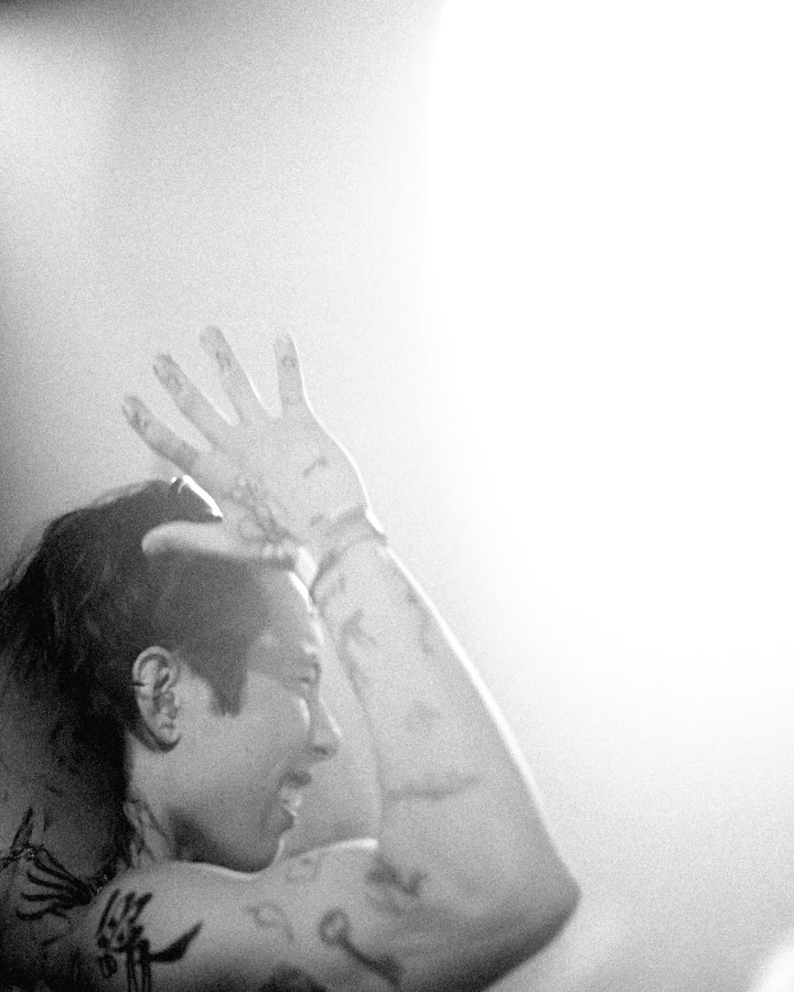 Winson All Night Long at Complex Maastricht through my eyes in #stopmotion photographs.
track by @winsonngoh