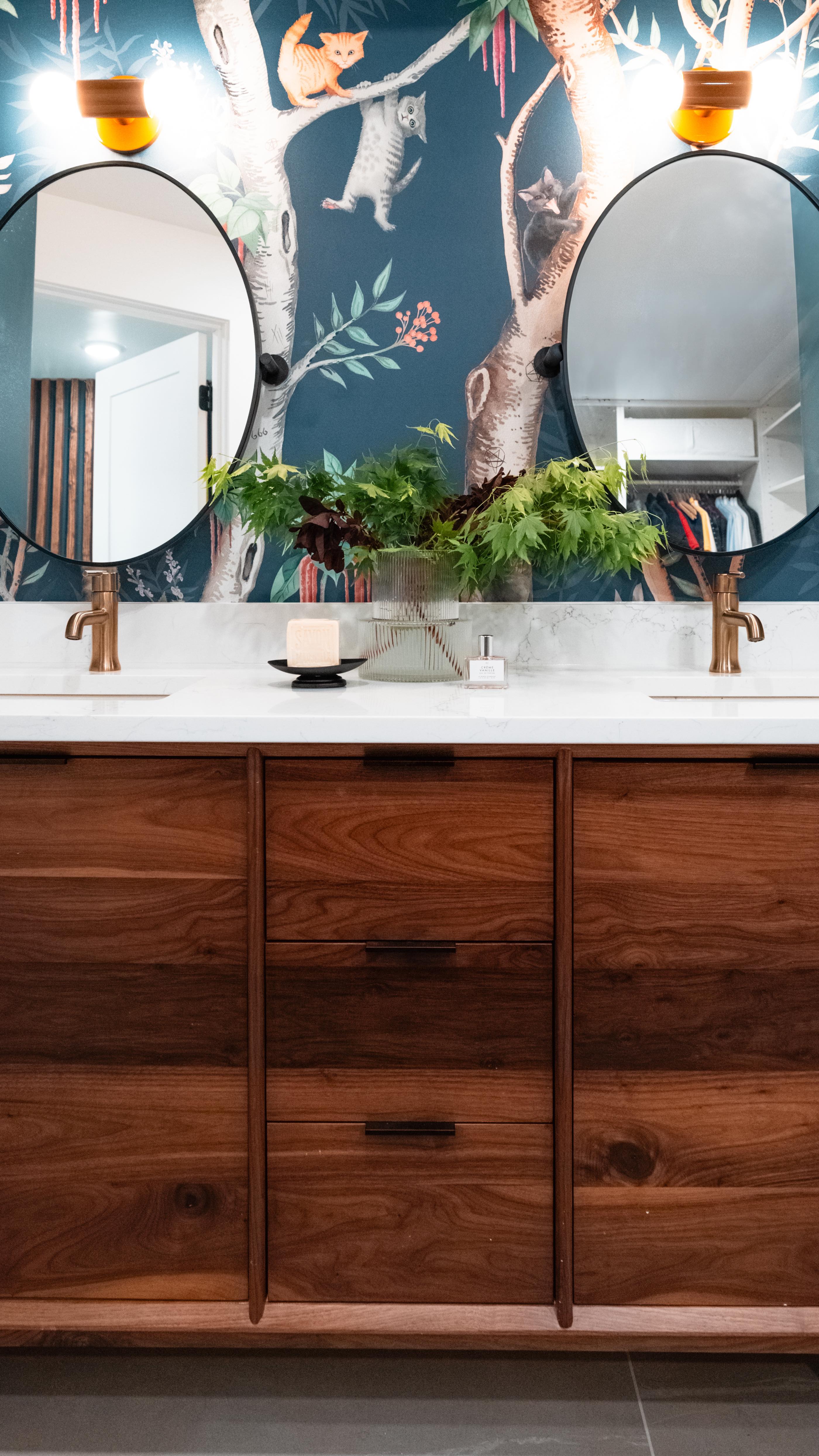 Sharing a little behind the scenes action from this completed bathroom renovation! The custom vanity has the cutest wallpaper behind it called Kitten Coven which I will never get over! I love it when clients aren’t afraid to do something a little different! 😻