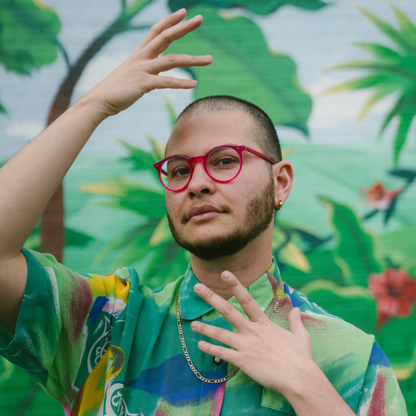 Resiliency, land, ASMR, the Pentagon…we are so thrilled to host zavé martohardjono @zavozavito at the Art Room Studio to teach their upcoming movement series….
ReMAp: Resiliency Motions 4 Apocalypse
Link in bio to RSVP!
………………………………..
Join NYC-based artist zavé martohardjono for a dance workshop that explores our bodies’ regenerative systems and ecological resilience. Currently building a performance and sound installation called “asmr4apocalypse”, zavé is facilitating ReMAp workshops to build community with dancers and conduct choreographic research. “asmr4apocalypse” uses sound, performance, somatic activation, and herbal ritual to prompt audiences to imagine a seemingly impervious colonial institution, the Pentagon, breaking down into its elements in future eons to compost back into the earth.
ReMAp workshops offer somatic warm ups, deep and quantum listening exercises, shaking practice, and choreographic prompts that explore composting, Deep Time, geology, regenerative natural cycles, and interspecies relationality. Activities include dance, sounding, meditation, writing, small rituals, and group reflections. Research and practices in this workshop draw from Japanese Butoh, Chinese Qi Gong, ecological science, and feminist praxis from the work of Audre Lorde and Pauline Oliveros.
………………………………..
Workshop Info:
Drop-ins are welcome! You do not need to attend all workshop dates to participate. You can RSVP to hold a spot.
Dates:
Friday February 21 6-8pm
Monday February 24 6-8pm
Thursday February 27 6-8pm
Thursday March 20 6-8pm
Saturday March 22 12-2pm
Monday March 24 6-8pm
Cost:
$5-15 suggested donation. No one turned away for lack of funds. Donations go towards rental cost of studio.
Location:
The Art Room Studio, 2329 s 3rd st. - 2nd fl
………………………………..
For more details on accessibility & the class series, please visit https://www.leahsteindanceco.org/remap-resiliency-motions-4-apocalypse
image ID
zavé poses with their hands framing their face against a mural painted as a foliage filled backdrop. They wear a multi-hued green button down top with a gold chain necklace. zavé is a queer mixed race Asian person and wears pink framed glasses.