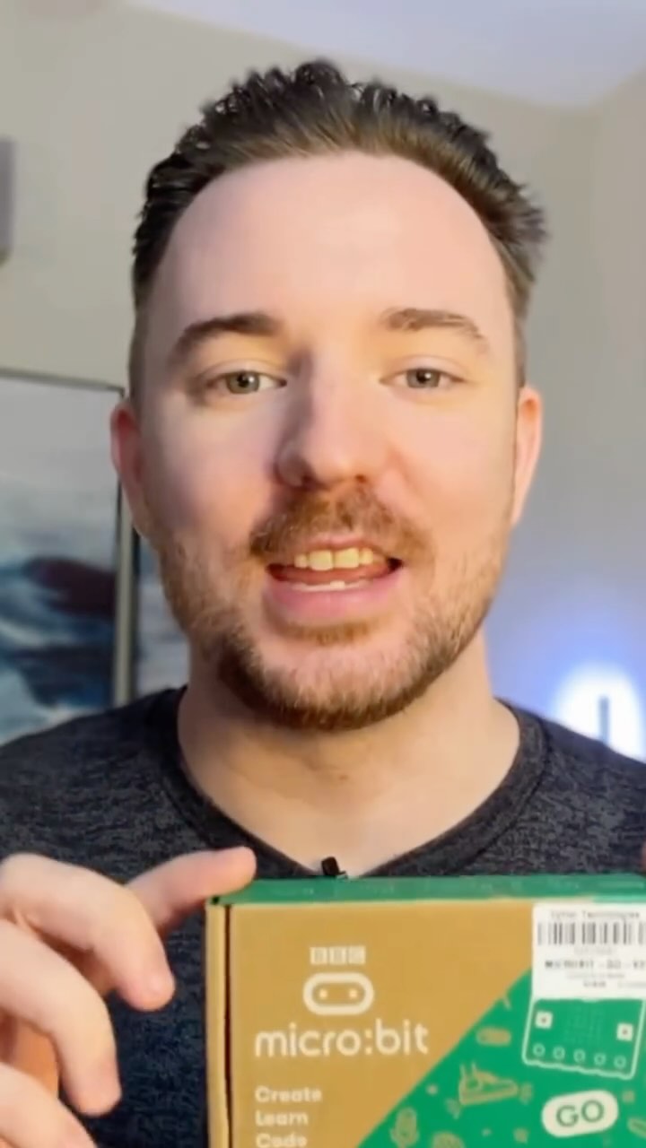 A little taste of my new video - getting started with micro:bits!
Link in bio 🔗