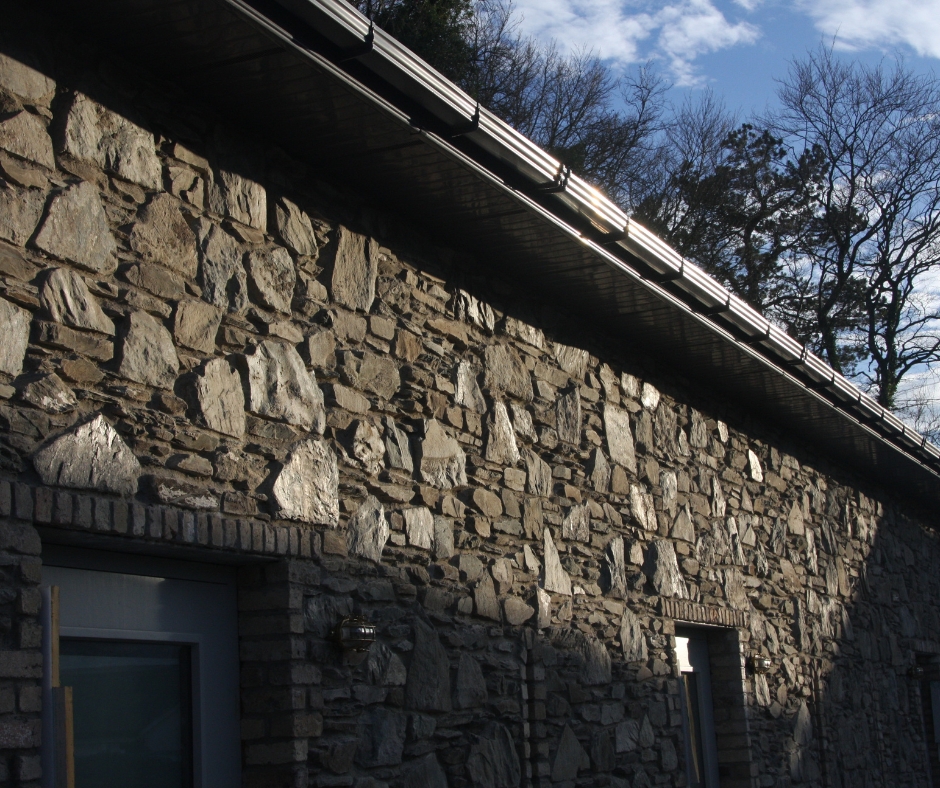 Our 3 year cottage renovation is almost complete. Before and after ?? Roll on the sunshine here in Kildare! ??
#holiday, #loveireland, #ireland #kildare #Cottagestylehome #vacationireland #familyholiday #irishcottage #irishfarm #countryhome #visitkildare #discoverireland #BestViewIreland #familytrip #stonecottage #cottagerenovation #FamilyFunHolidays #homedecor